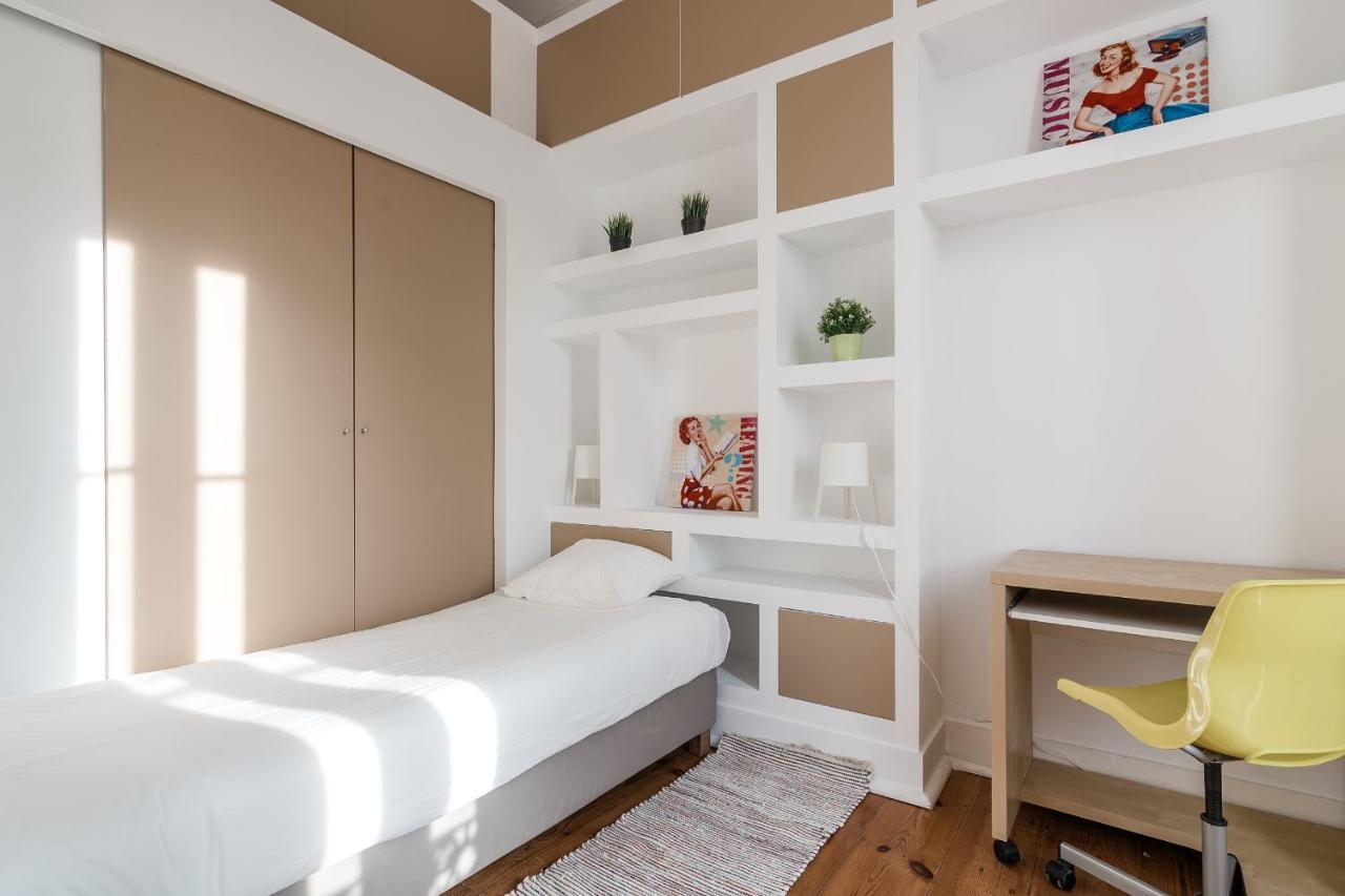 Elegant 3 Bedroom Flat With View In Principe Real Lisbon Luaran gambar